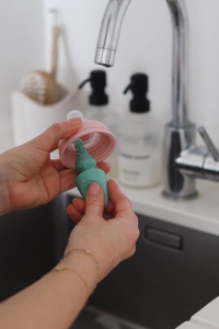 Perie pentru curatarea biberoanelor Beaba Salbeigrun silicon flexibil maner ergonomic - Img 5