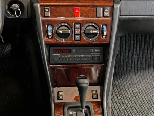 Radio auto 1-DIN Blaupunkt Hamburg SQM 23 DAB, Bluetooth, USB, 4x50W, Retro Design - Img 9