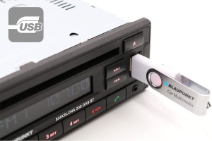 Radio auto Blaupunkt Barcelona 200 DAB BT Bluetooth CD USB 4x40W - Img 5