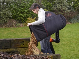 Rucsac colector frunze BlackDecker GWBP1, capacitate 72L, cu furtun flexibil - Img 3