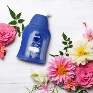 Sapun lichid NIVEA Creme Care 250 ml, cu formula hidratanta si parfum delicat - Img 2