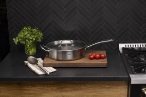 Sauteuse Fissler M5 Pro-Ply 24 cm, inox 1810, inductie, capacitate mare - Img 4