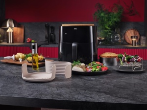 Set accesorii AEG AAFEK2 pentru friteuza cu aer cald protectie anti-pete dozator ulei - Img 8