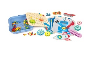 Set de constructie Hape Zahnrad pentru copii 3 ani cu roti dintate si accesorii creative - Img 4