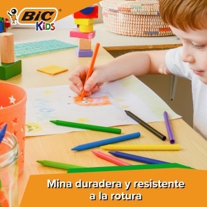 Set de desen BIC Kids cu 18 creioane colorate, 18 markere, 18 carioci, 3 caiete si 50 autocolante - Img 9