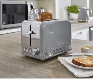 Set electrocasnice pentru mic dejun Swan Retro, 1.8L, 3000W, Toaster 2 felii, Gri - Img 2