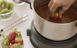 Set Fondue SEVERIN FO 2470, 1.4L, 1500W, electric, negru - Img 6