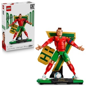 Set LEGO Cristiano Ronaldo Figurina 3D, 854 piese, Decoratiune pentru camera