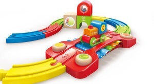 Set trenulet din lemn Hape Meine Sinne 14 piese cu Xilofon si Rasnita - Img 5
