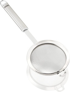 Sita de bucatarie Leifheit Sterling 11 cm din otel inoxidabil, design elegant