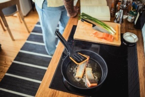 Spatula Flexibila Fiskars Functional Form, Hitzebestendig 220C, NegruPortocaliu - Img 5