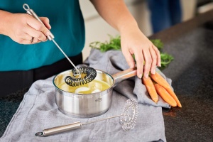 Spiralbesen ROSLE din inox si silicon, 27 cm, ideal pentru sosuri - Img 2