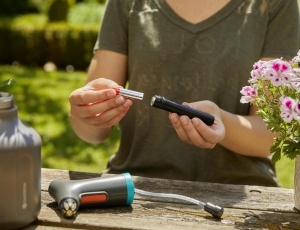 Spray de gradina Gardena EasyPump 1 l, cu functie 360, duza din bronz, design transparent - Img 5