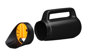 Strecurator manual Fiskars Solid, 30 cm, pentru sare, ingrasamant, nisip, plastic armati, negru-portocaliu - Img 6
