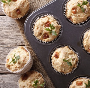 tava de copt antiaderenta wenco Muffin tin 12, poate fi spalata in masina de spalat vase, otel carbon - tava de briose pentru 12 briose - rezistenta la caldura pana la 220degC, neagra - Img 4