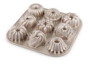 Tava de copt Tescoma pentru 9 Mini-Cupcake-uri, Antiaderenta, Din aliaj metalic