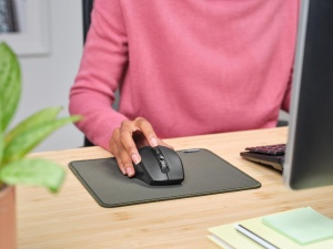 Trust Sura Mouse Wireless pentru laptop/PC/Mac, 800-1200 DPI, 6 butoane, raza de actiune wireless de 10 metri, senzor optic, micro receptor USB, mouse wireless pentru dreptaci, Windows Dell MacBook, negru - Img 8