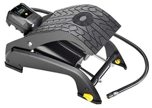 Umflare MICHELIN cu 2 cilindri cu manometru digital - Precis pana la 7 bari, ideal pentru anvelope auto si biciclete, bile si multe altele, banda de rulare antiderapanta, calitate robusta, inclusiv adaptor - Img 2