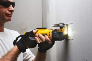 Unelte multifunctionale DEWALT DCS355D2, 18V, 300W, 2 acumulatori - Img 14