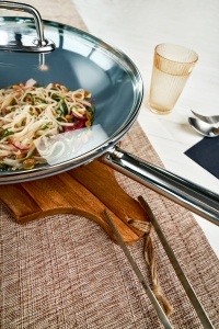 Wok ZWILLING Plus, 32 cm, ceramic, inductie, cu capac din sticla - Img 5
