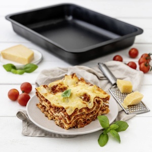 Zenker Lasagna si caserola, tava de copt de inalta calitate, 365 x 270 x 52 mm, 3700 ml, rezistenta la caldura pana la 230degC - Ideal pentru vase delicioase de cuptor, negru - Img 7