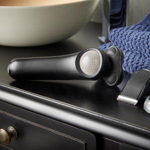 Aparat de ras electric pentru barbati Remington [Sistem de taiere hibrid SynX: aparat de ras cu rotatie si folie, aparat de ras umed si uscat, 360 deg PivotBall] X5 (inclusiv aparat de tuns detalii) Aparat de ras rotativ XR1755 - Img 3