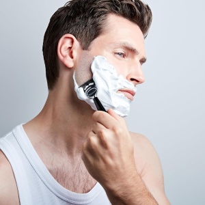 Aparat de ras ZWILLING Nassrasur cu maner din rasina premium compatibil Gillette Fusion negru - Img 2