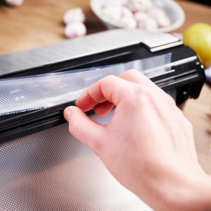 Aparat de vidat Gastroback 46009 150W functie automata si manuala 4 moduri 11 Lmin - Img 3