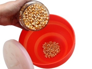 Aparat pentru popcorn Beper C106CAS002, 2.5 litri, silicon BPA-free, rosu - Img 4