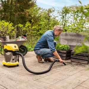 Aspirator umed/uscat fara fir Karcher WD 3-18, incl. filtru, crapatura si duza de aspiratie umeda/uscata, 225 wati, recipient din plastic: 17 l, furtun de aspiratie: 2 m, fara baterie, fara incarcator, galben - Img 9
