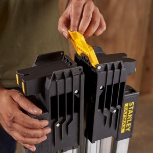 Banci de lucru Stanley FatMax FMST1-75763, capacitate 900 kg, cu picioare pliante - Img 6