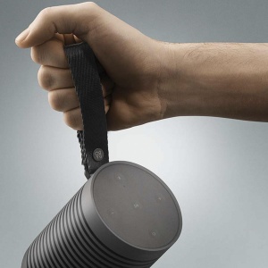 Bang & Olufsen Beosound Explore - Bluetooth portabil fara fir in aer liber, acasa si calatorii, durata de viata a bateriei de 27 de ore, difuzor rezistent la apa la 360deg + cablu de incarcare USB-C - negru antracit - Img 8