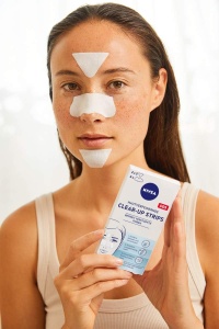 Benzi de curatare NIVEA Clear-Up, 6 bucati, cu fructoza, pentru fata - Img 4