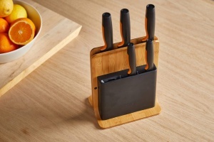 Bloc de cutite Fiskars Functional Form cu 5 cutite din otel japonez, bambus - Img 5