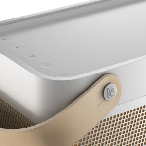Boxa portabila Bang Olufsen Beolit 20 Grey Mist Bluetooth sunet 360deg si functie Qi - Img 14