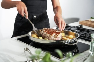 Bratara ZWILLING Plus 38 cm, 8.5 L, Inox, Inductie si Cuptor - Img 5