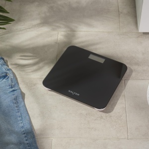 Cantar digital Salter fara baterii platforma din sticla securizata 180 kg LCD negru - Img 3