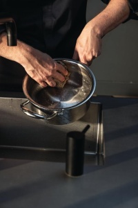 Caserola cu maner Fissler M5 Pro-Ply 16 cm, inox 1810, capac metalic - Img 4
