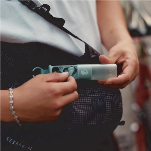 Casti wireless Skullcandy Dime Evo 36 ore autonomie rezistente la apa Preppy Sage - Img 9