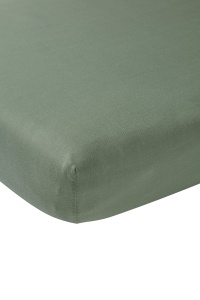 Cearsaf Meyco Baby Uni pentru patut (cearsaf de pat cu jerse moale, fabricat din 100% bumbac, potrivire perfecta datorita elasticului de jur imprejur, respirabil, dimensiuni: 60 x 120cm), verde padure
