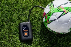 Compresor digital portabil OSRAM TYREinflate 1600 ESSENTIAL fara cablu LED si incarcare USB-C - Img 3
