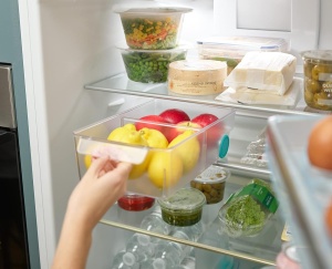 Cos de depozitare pentru frigider Joseph Joseph FridgeStore, BPA-free, cu roti si maner - Img 5