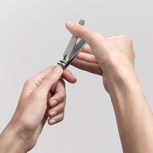 Cutter unghii ZWILLING, 8.5 cm, din otel inoxidabil, design ergonomic - Img 2