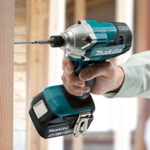 Dulgher cu impact Makita DTD156Z 18 V LXT 155 Nm - Img 4