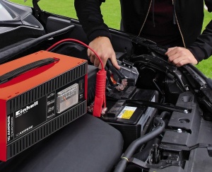 Einhell CC-BC 10 E Incarcator Baterii Auto si Moto 12V Ampermetru Carcasa Metalica - Img 3