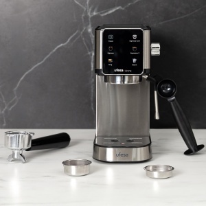 Espressor Ufesa Arona 1350W 20 Bar Touchscreen Functie Cold Brew Design Compact - Img 4