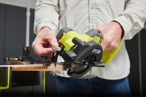 Ferastrau circular fara fir RYOBI R18CS115-0, 18V, 115 mm, compact - Img 5