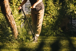 Foarfeca multifunctionala pentru gard viu si gazon Fiskars PowerLever GS53, lungime 91 cm, negruportocaliu - Img 3