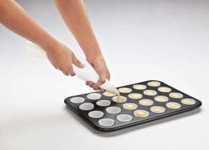 Forma mini-muffins Zenker Black Metallic 24 locuri Teflon Antiaderent - Img 3