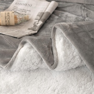 Good Nite Kuscheldecke Fleecedecke Wohndecke Decke Sherpa Sofauberwurf Couchdecke Warm Winter Weich (Grau, 130x150cm) - Img 3
